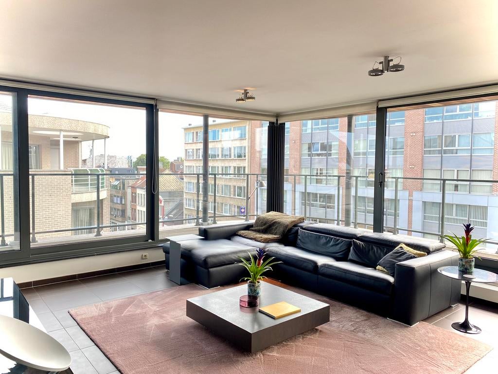 Luxe design tapijt van JOV (Belgisch ), Overige kleuren, Ophalen of Verzenden, Zo goed als nieuw, Minder dan 10 m²