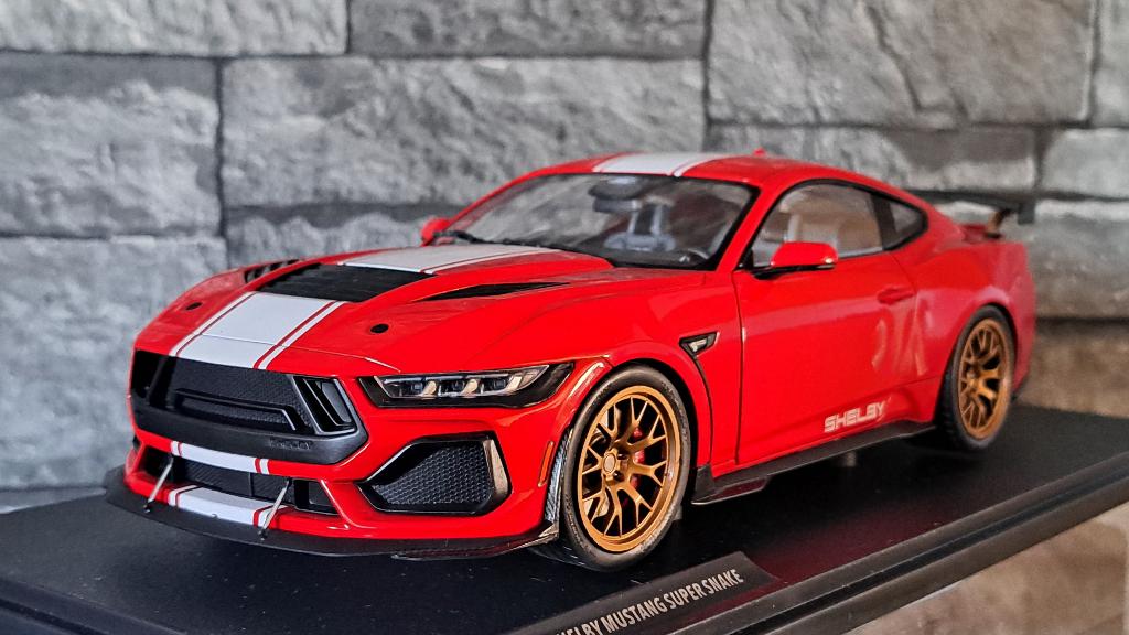 Ford Mustang Shelby super snake 1/18éme, Solido, Auto, Solido, Nieuw