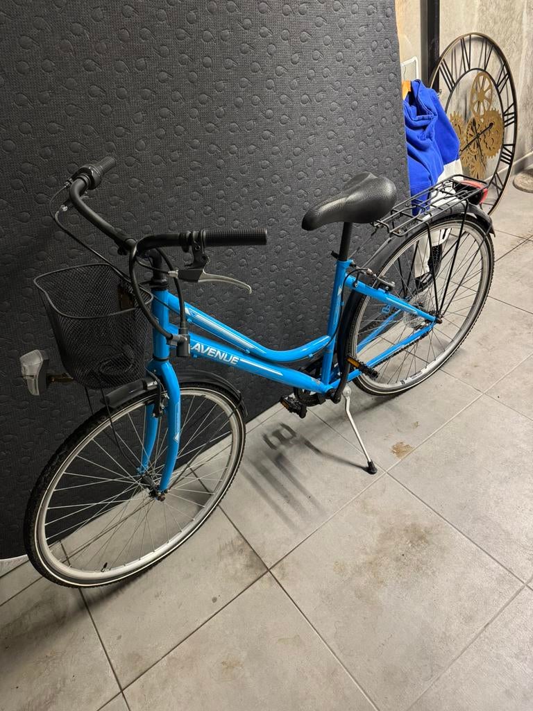 Dames fiets, Fietsen en Brommers, Ophalen, Zo goed als nieuw