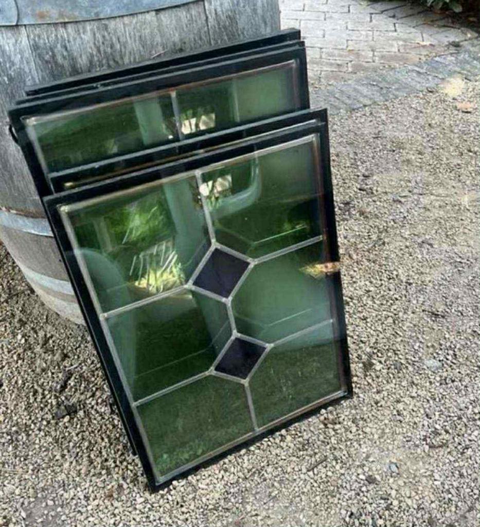 Vitraux à motif géométrique, Bricolage & Construction, Enlèvement