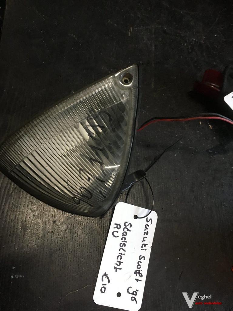 Suzuki swift 1996 Knipperlicht rechtsvoor, Gebruikt, -, -, Ophalen of Verzenden