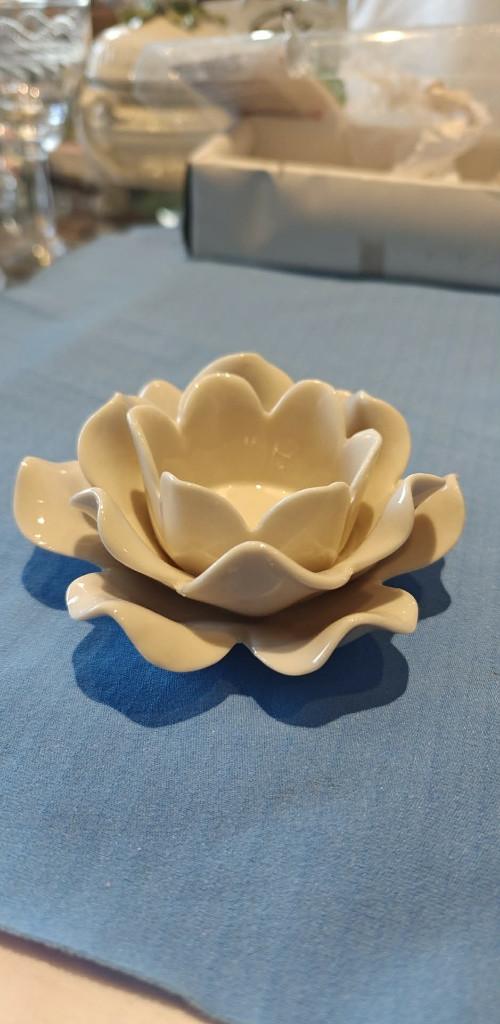 theelicht bloemhouder in wit keramiek bloem, Overige materialen, Wit, Nieuw, Ophalen of Verzenden