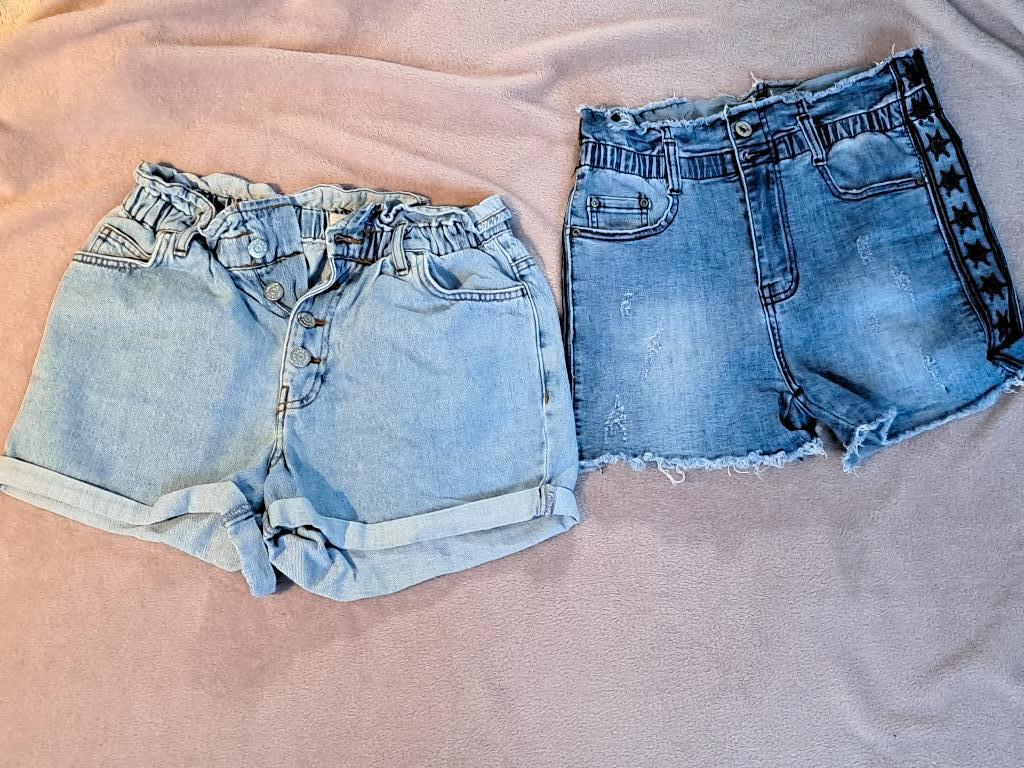 lot 2 vêtement fille femme short taille S, Vêtements | Femmes, Packs de vêtements pour femmes, Enlèvement