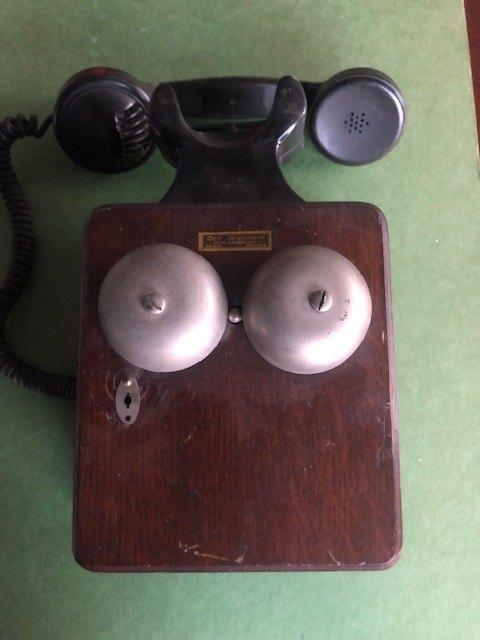 oude telefoon, Telecommunicatie, Vaste telefoons | Niet Draadloos, Ophalen of Verzenden, Gebruikt