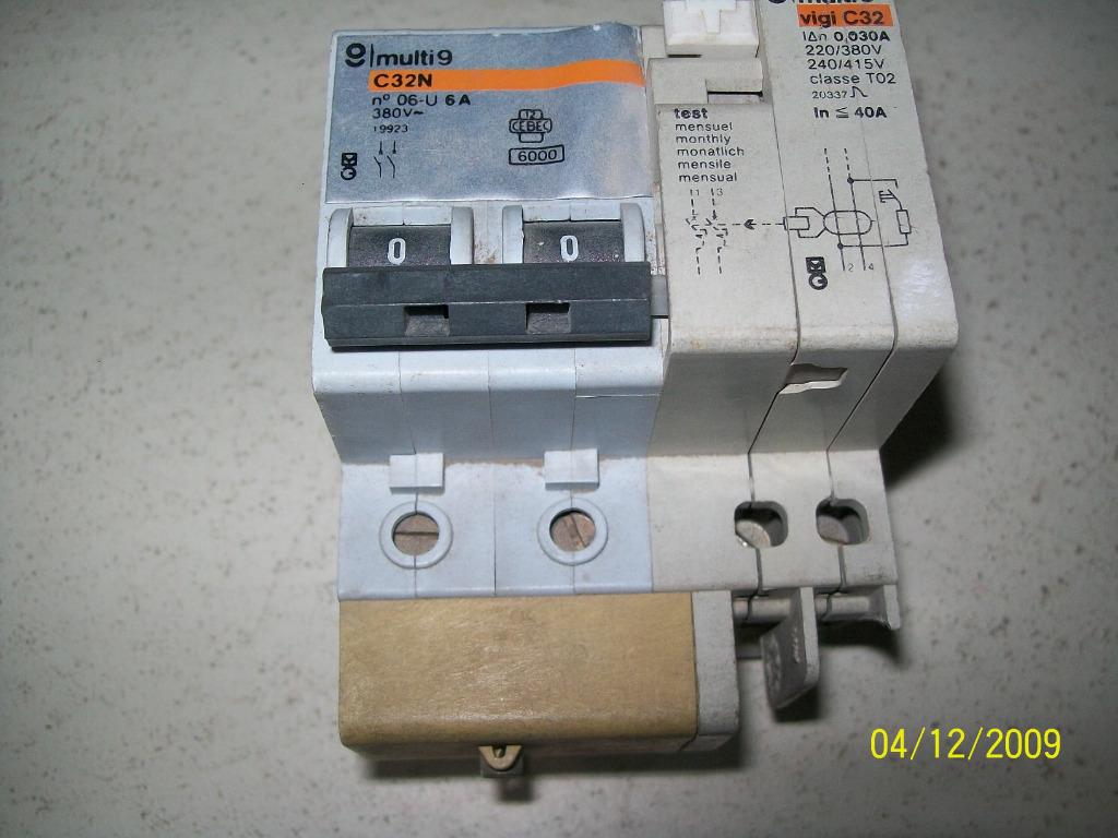 Disjoncteur 40A Prix 20€, Enlèvement, Comme neuf