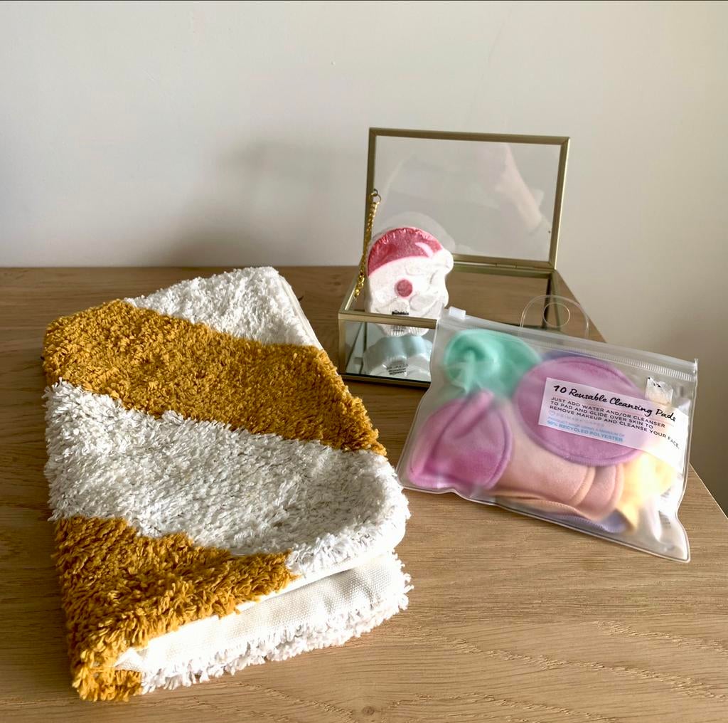 Joli coffret cadeau (4 pièces) - neuf, Enlèvement ou Envoi, Neuf