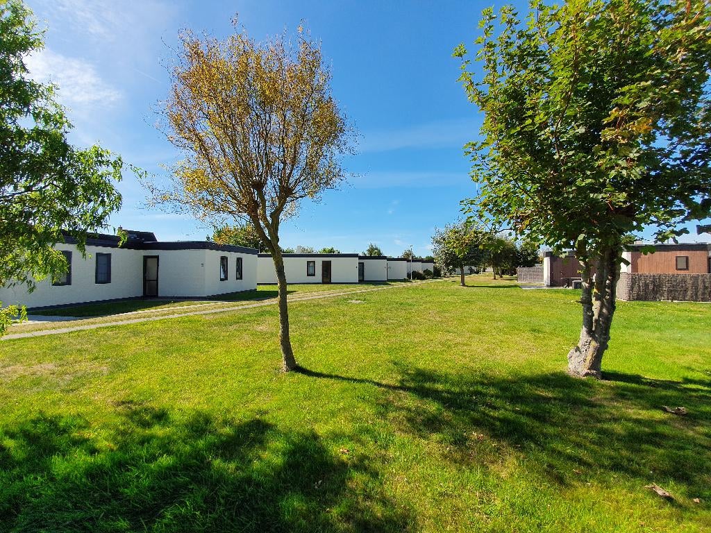 Vakantiebungalow Westende. Hemelvaartweekend 4 nachten€ 249, Vakantie, Dorp, 2 slaapkamers, Antwerpen of Vlaanderen, Internet