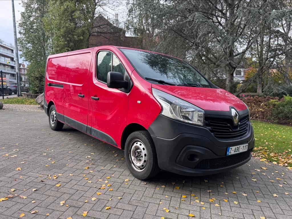 Renault Trafic 1.6–2018–185000, Rouge, Achat, 4 portes, Entreprise