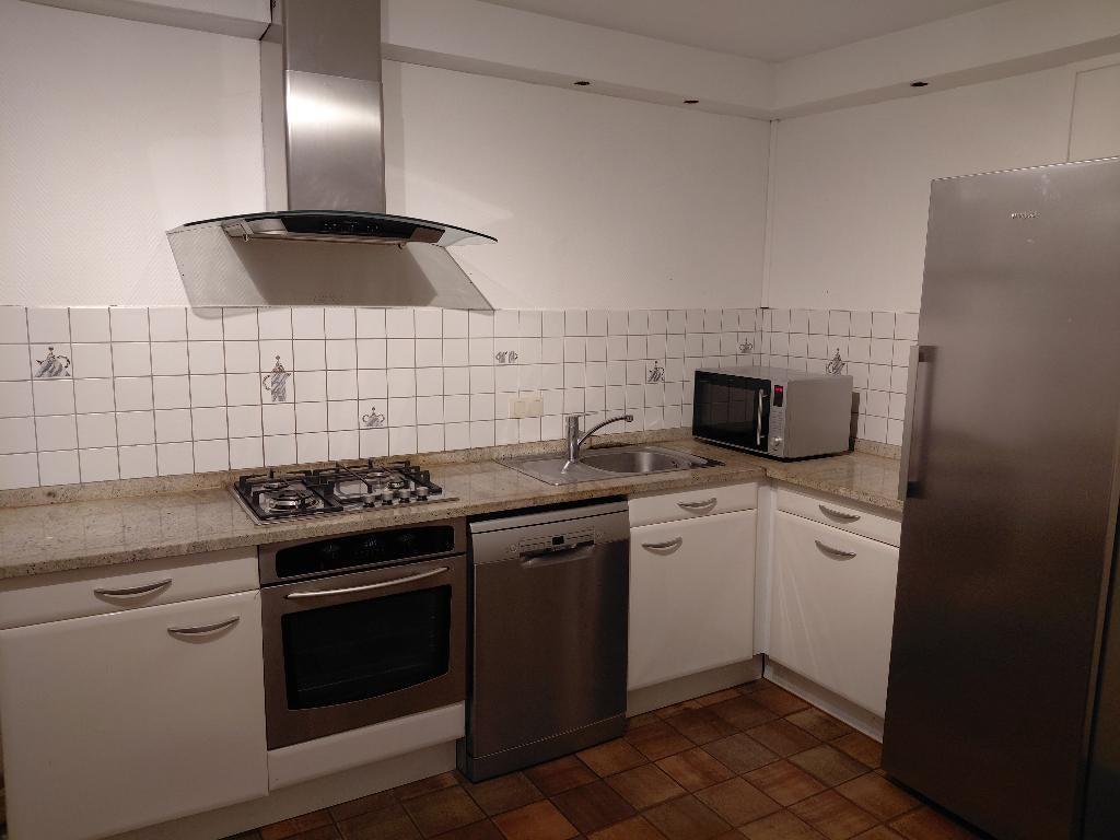 Petite cuisine équipée, Granit ou Pierre, Enlèvement, Utilisé, Blanc