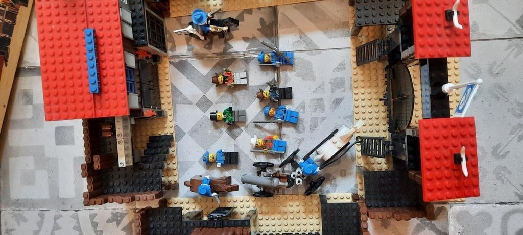 Lot lego western verzamel waardig, Kinderen en Baby's, Speelgoed | Duplo en Lego, Ophalen of Verzenden, Gebruikt, Complete set