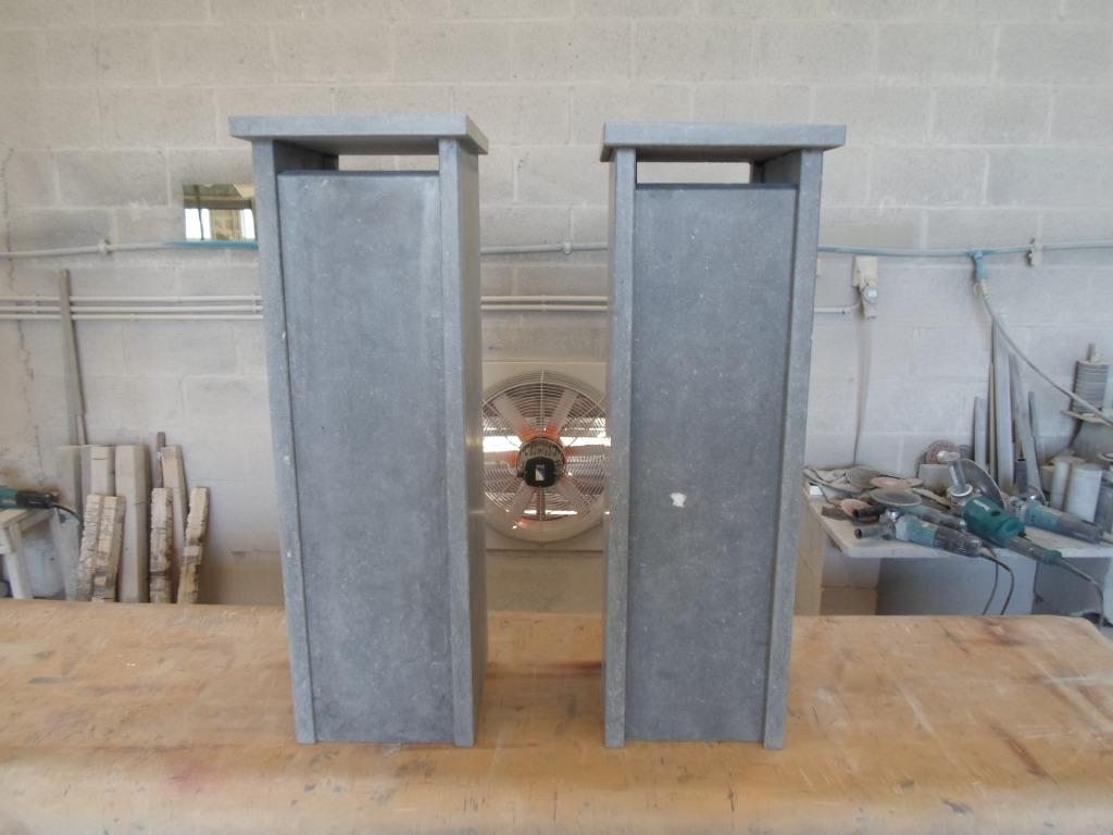 Boîte aux lettres en pierre bleue, Jardin & Terrasse, Enlèvement, Neuf, Pierre, Sur pied