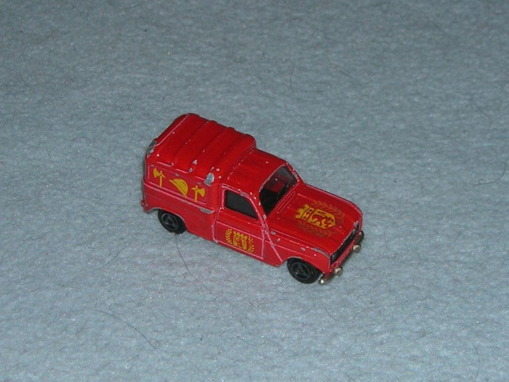 Majorette Renault 4 L, Ophalen of Verzenden, Auto