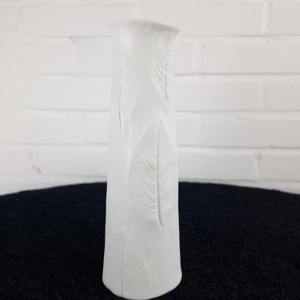 Vintage Tirschenreuth Bavaria Germany vaas wit porselein, Antiquités & Art, Enlèvement ou Envoi