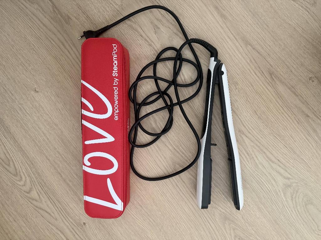 L’Oréal Steampod 3.0 + Rode Case, Handtassen en Accessoires, Uiterlijk | Haarverzorging, Ophalen of Verzenden, Gebruikt