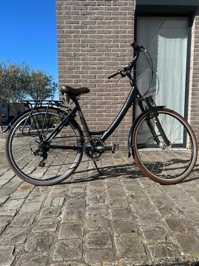 Venturelli metrox retro brown, Enlèvement, Comme neuf