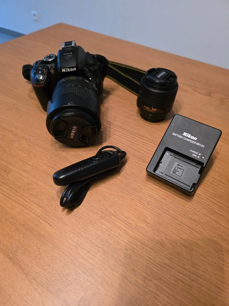 Nikon D5300 + Lenzen, Ophalen, Spiegelreflex, Zo goed als nieuw, Nikon