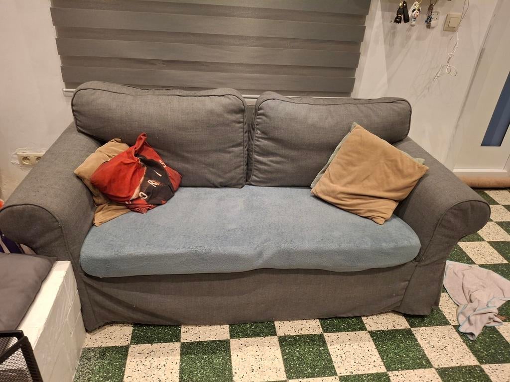 2 zit 3 zit en 1 zit, Ophalen