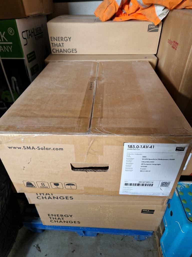 Onduleurs Overstock SMA, Enlèvement ou Envoi, Comme neuf, Boîte