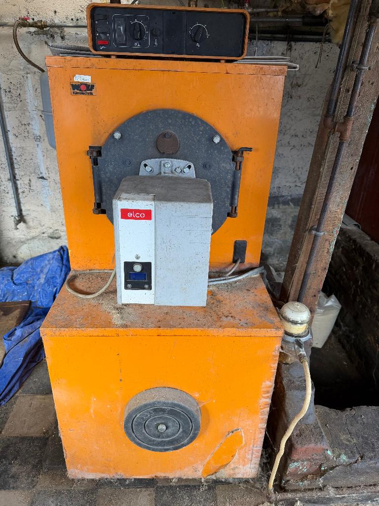 chaudière mazout, Bricolage & Construction, Chaudière CC ou Chaudière combinée, 500 à 800 watts, Enlèvement, Utilisé