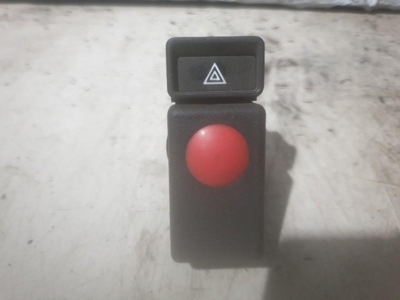 PANIEKVERLICHTINGSCHAKELAAR Opel Monza (90055759), Gebruikt, Opel