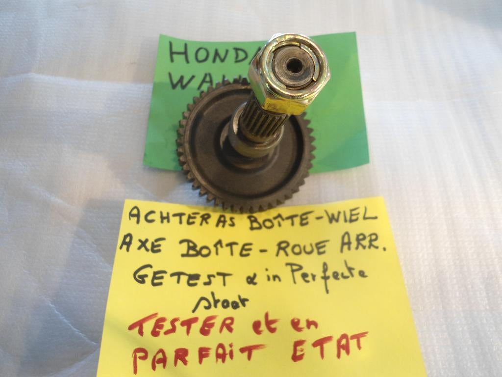 Honda wallaroo : essieu arrière en boîte, très bon état, Enlèvement, Comme neuf, Bloc, Honda wallaroo