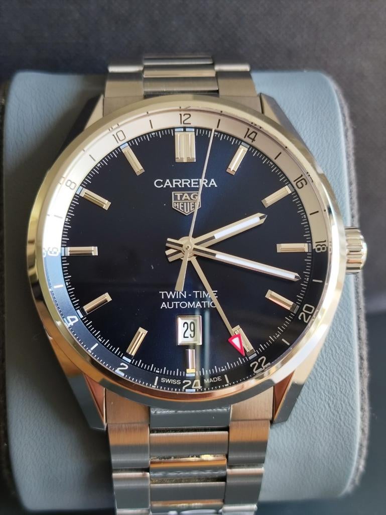 T.K. i.nw.st. 1 Tag Heuer Carrera Twin Time (GMT) van 2022, Montre-bracelet, Enlèvement ou Envoi, TAG Heuer, Acier