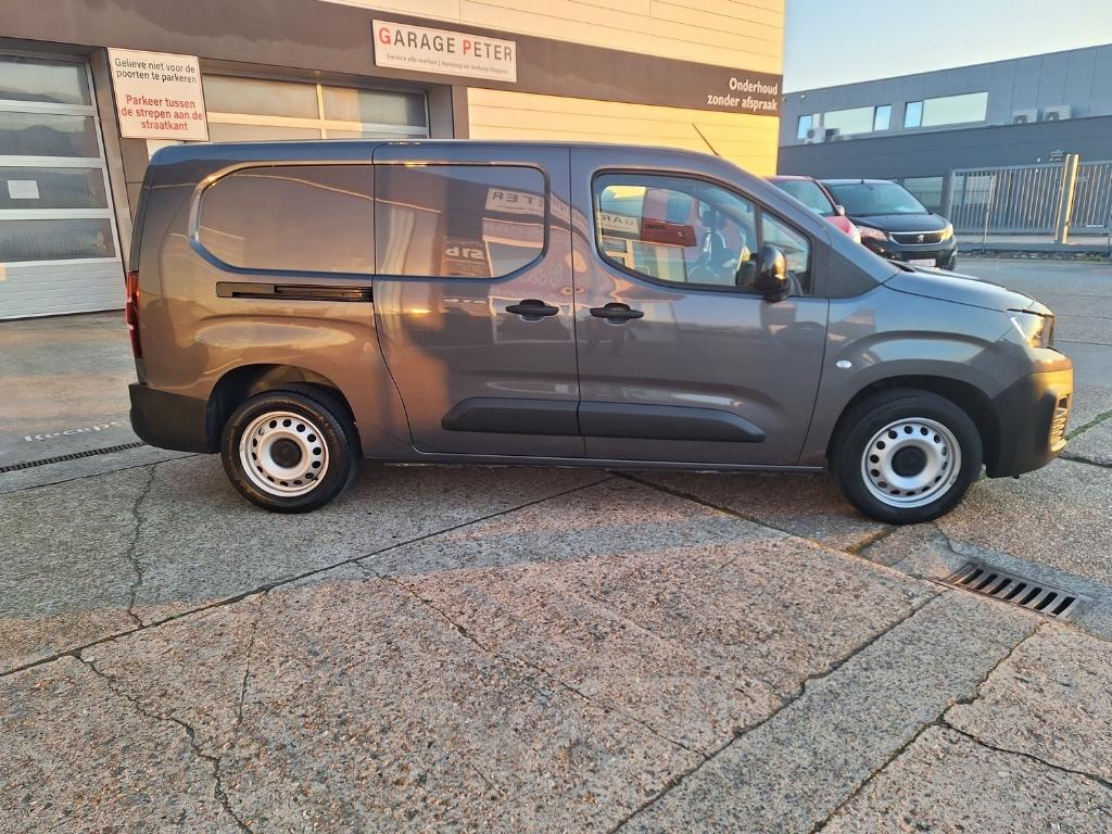 prachtige in nieuwstaat peugeot partner long body met airco, Auto's, Voorwielaandrijving, 75 kW, Stof, 4 cilinders