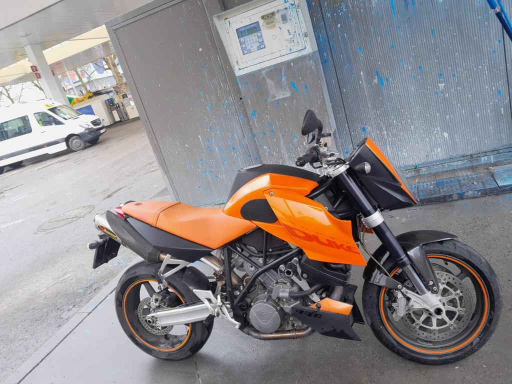 KTM Super duke 999 2006