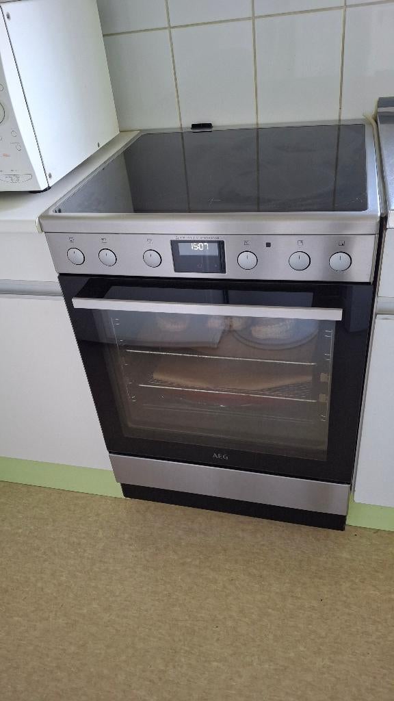 Vitrokeramisch fornuis met ruime oven, Ophalen, Gebruikt, 50 tot 100 cm, Minder dan 100 cm