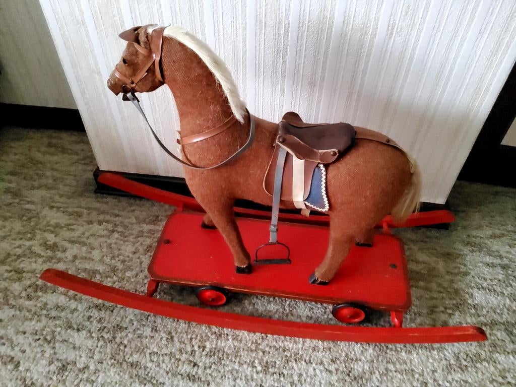 antiek speelgoed, Ophalen