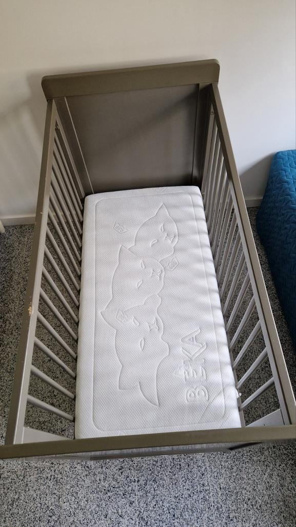 Lit bébé Pericles évolutif, Enfants & Bébés, Berceaux & Lits, Enlèvement, Lit