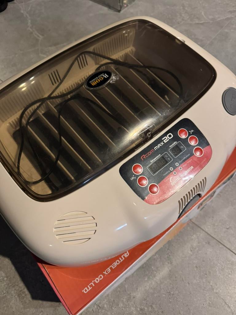 Rcom max 20 broedmachine, Dieren en Toebehoren, Ophalen of Verzenden, Zo goed als nieuw, Broedmachine