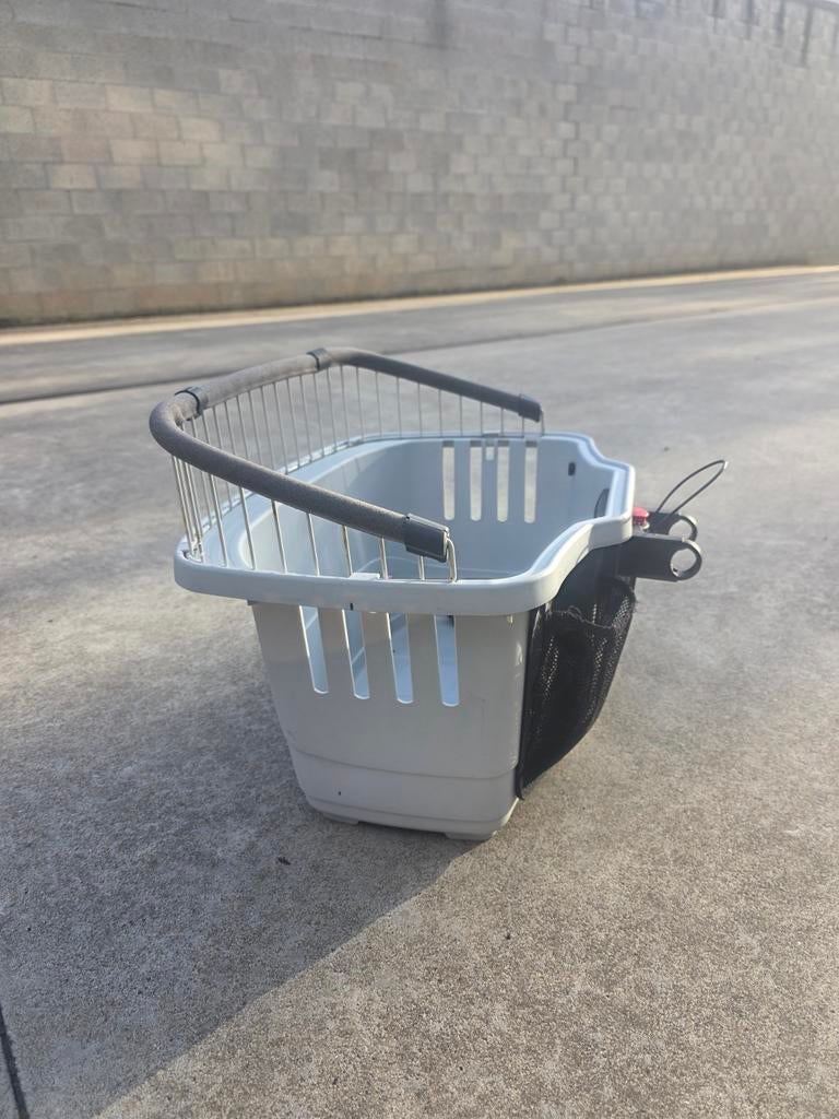 Ferplast Atlas Bike 20 hondenfietsmand voorop – Klickfix – g, Fietsen en Brommers, Fietsaccessoires | Fietsmanden, Ferplast, Stuurbevestiging