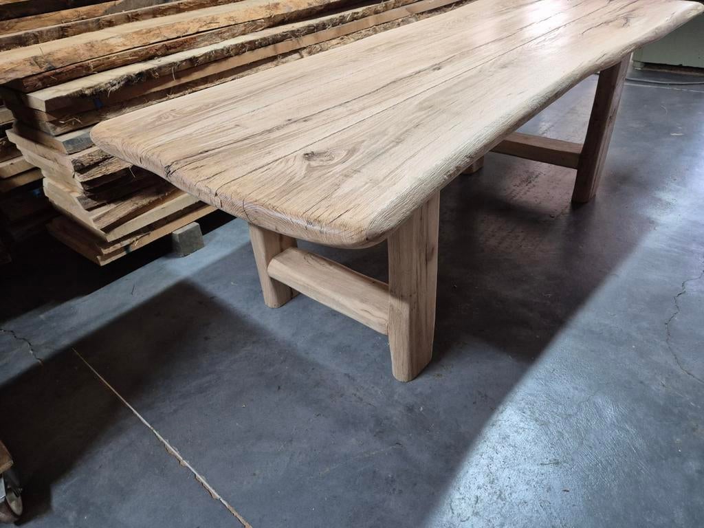 Eiken boomstamtafel kloostertafel boerentafel tuintafel, Huis en Inrichting, Tafels | Eettafels, Ophalen