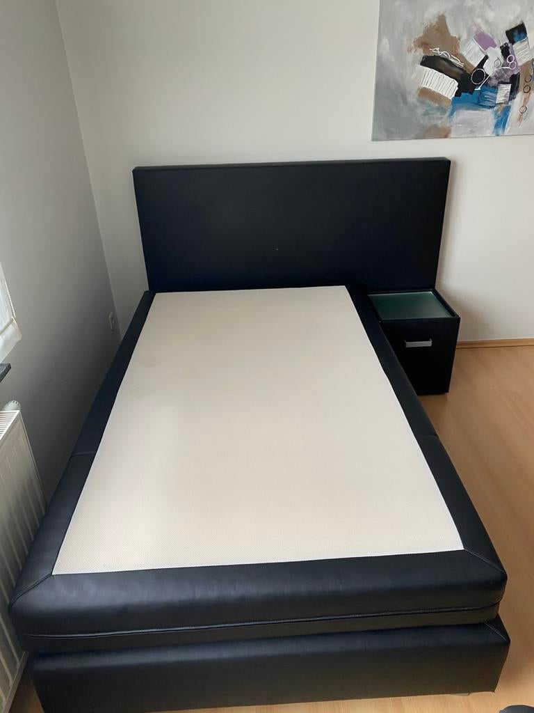 Boxspring bed met nachtkastje, Ophalen, Eenpersoons, Zwart, Zo goed als nieuw