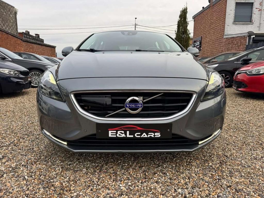 Volvo V40 V40 2.0 D2 *12 mois de garantie* (bj 2015), Auto's, Volvo, Automaat, Gebruikt, 4 cilinders, 1969 cc