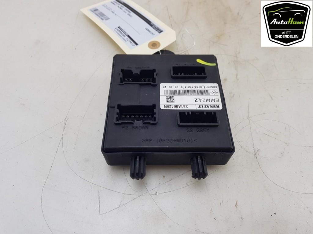 ORDINATEUR UNITE COMMANDE ELECTRONIQUE Twingo III (AH), Autos : Pièces & Accessoires, Utilisé, Renault