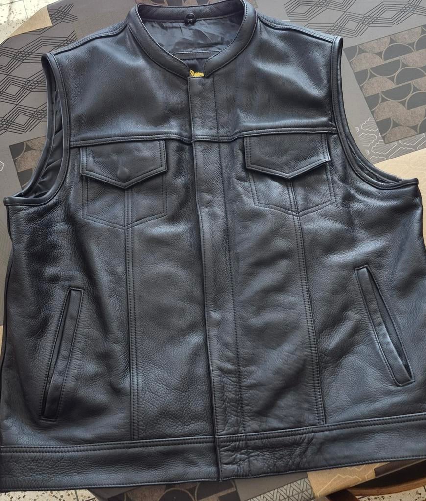 Veste en cuir état neuf, Enlèvement, Neuf, sans ticket, Hommes, Manteau | cuir