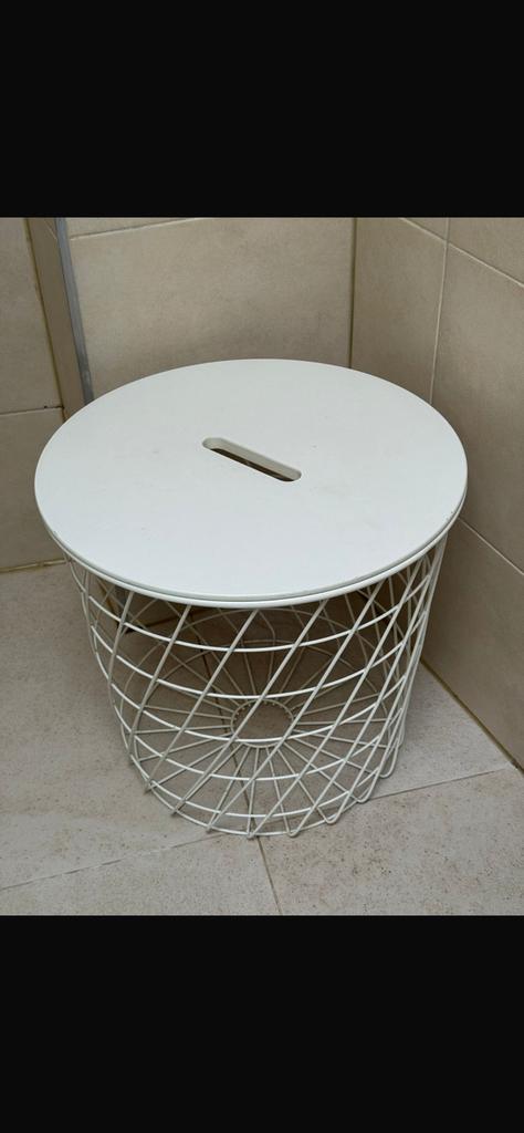 Decoratief tafel van ikea, Enlèvement, Comme neuf