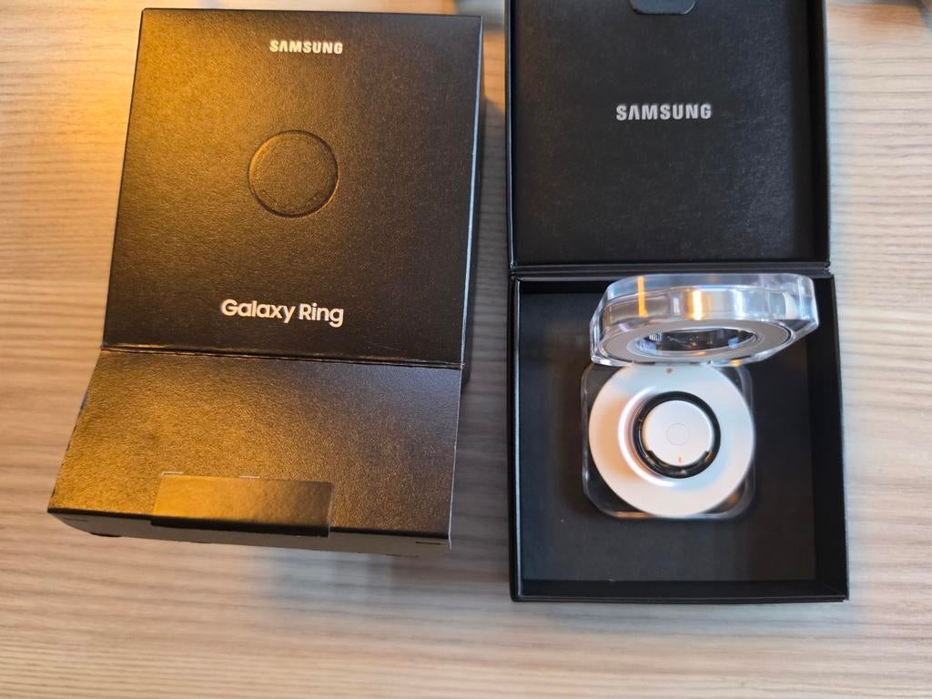 Samsung Galaxy Ring Size:10 with warranty and box, Telecommunicatie, Wearable-accessoires, Gebruikt, Ophalen of Verzenden, Samsung