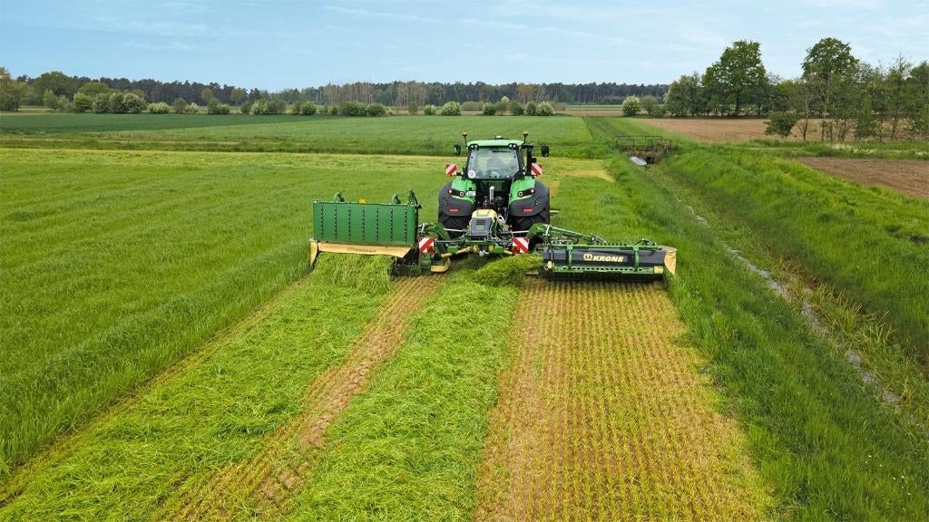 KRONE EASYCUT B 880 CV COLLECT, Articles professionnels, Agriculture | Outils, Enlèvement, Cultures, Agricole