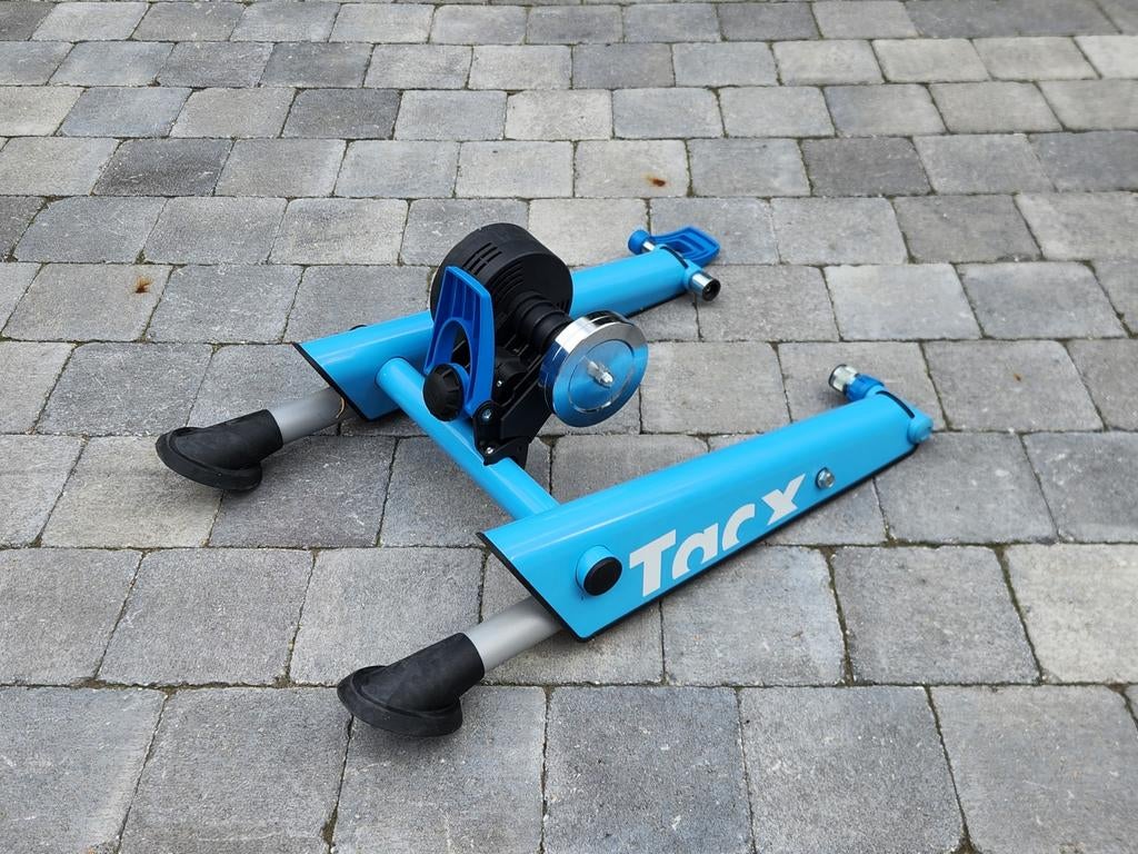 Appareil d'entraînement pour vélos de course Tacx, Enlèvement