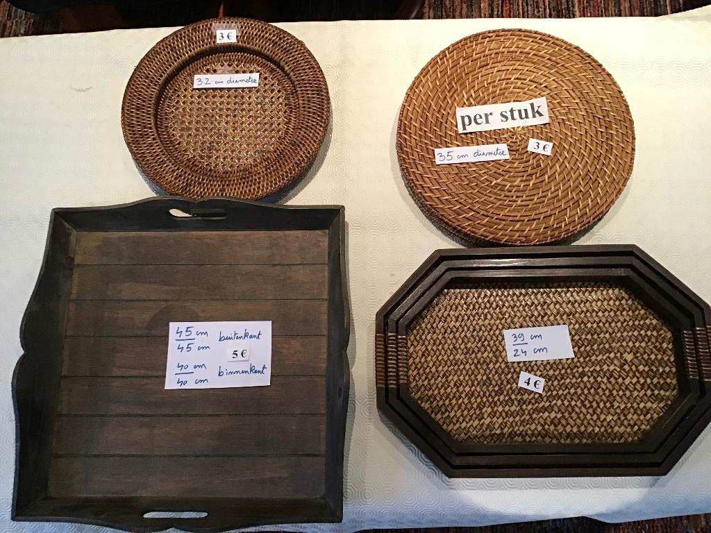 9 dienbladen, Huis en Inrichting, Woonaccessoires | Dienbladen, Ophalen of Verzenden, Zo goed als nieuw