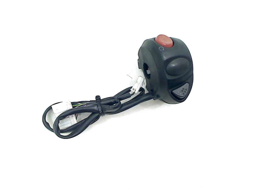 COMMUTATEUR DROIT Aprilia SRV 850 (01-1970/-), Dhr. S. di Majo, Utilisé, Info@cama-motorparts.nl, P.J. Troelstraweg 8 8
3144 CX  MAASSLUIS, NL