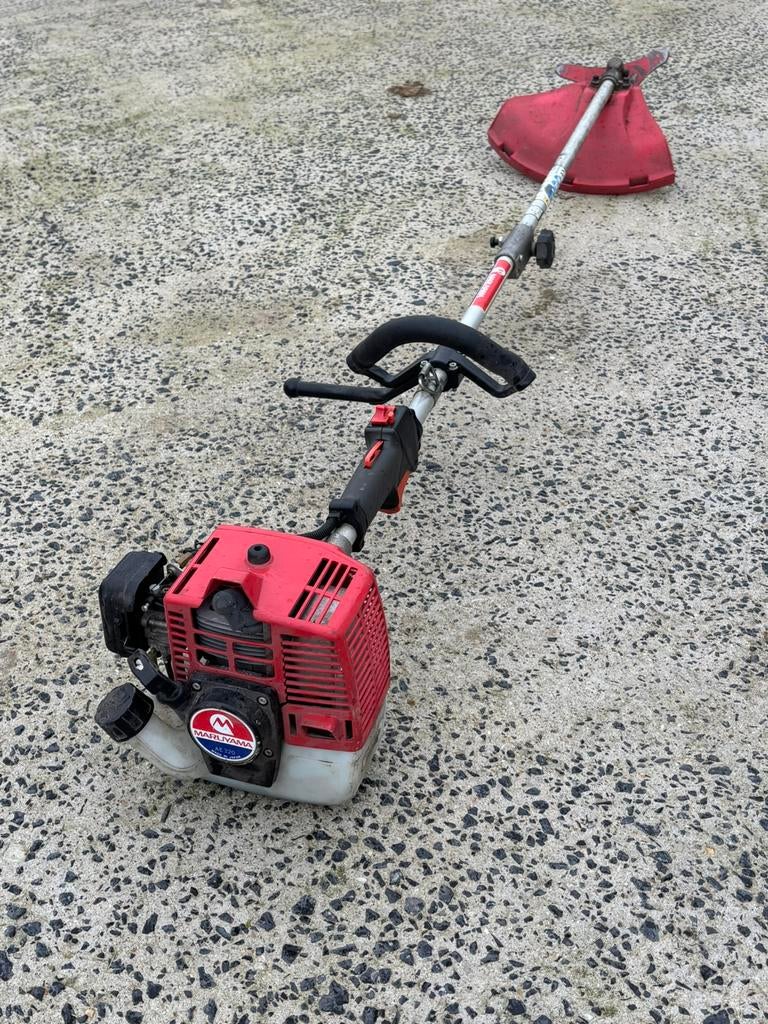 Maruyama MC321 bosmaaier, Ophalen