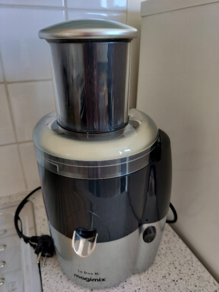 extracteur à jus magimix, Enlèvement, Utilisé, Électrique, Presse-agrumes lent