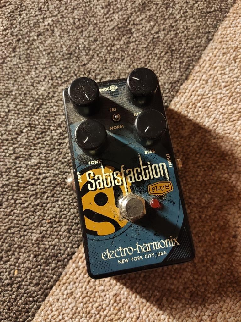 Electro Harmonix Satisfaction Fuzz, Musique & Instruments, Effets, Enlèvement ou Envoi