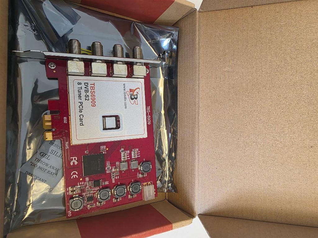 Carte tuner satellite TBS Octa(8 tuners)– très peu utilisée, TV, Hi-fi & Vidéo, Enlèvement ou Envoi, Comme neuf