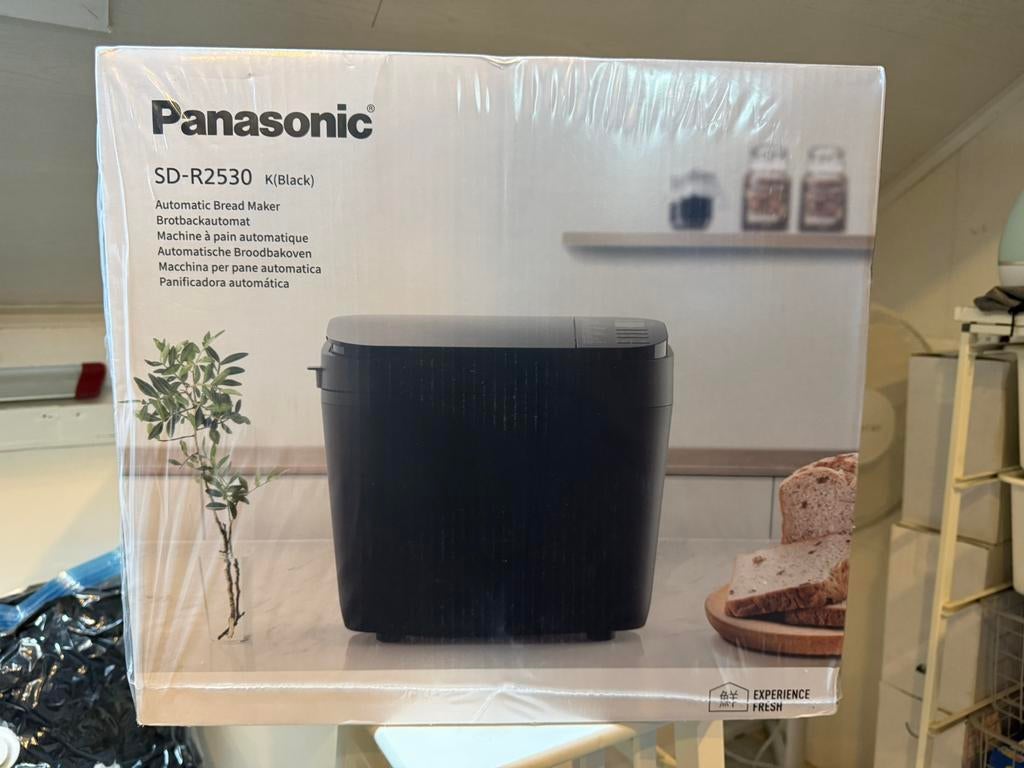 Panasonic SD-R2530KXE Broodbakmachine., Huis en Inrichting, Woonaccessoires | Prullenbakken, Zo goed als nieuw, Ophalen