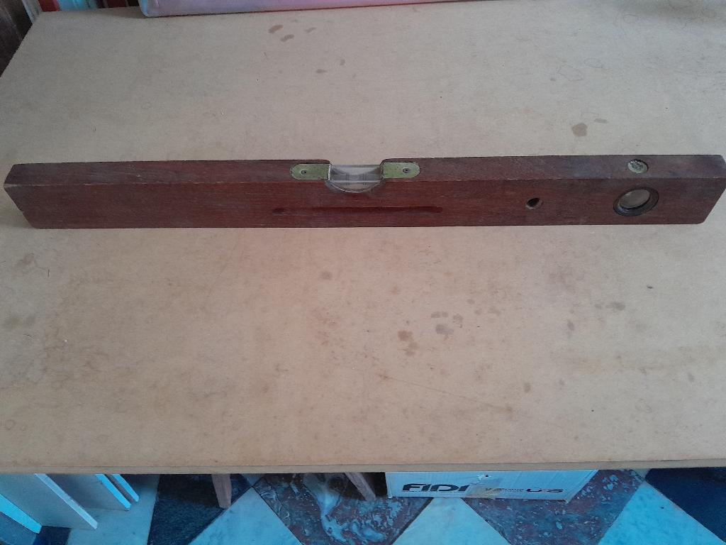 Niveau à bulle 60 cm et autres outils (voir descriptif), Bricolage & Construction, Enlèvement